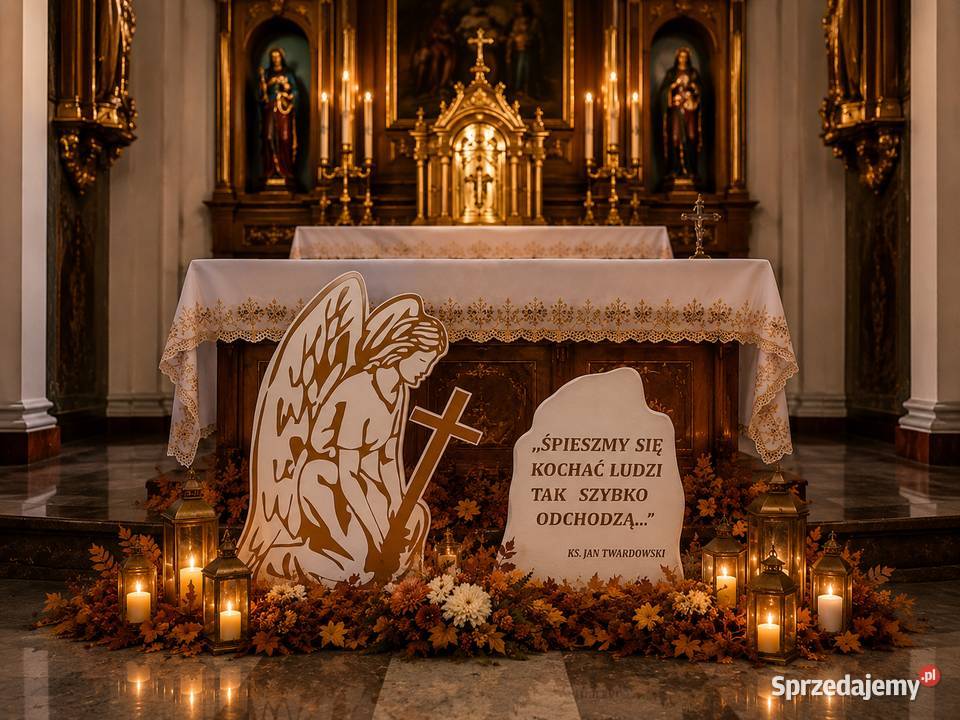 Anioł z krzyżem dekoracja kościół święto wielkopolskie Dobrzyca