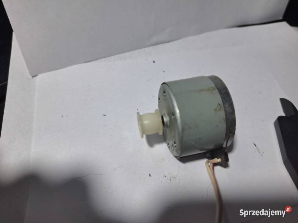 Silnik silniczek do magnetofonu SHE2L Międzychód sprzedam