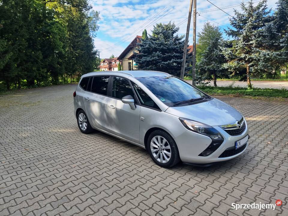 7osobowa 14T Nawigacja Kamera Full wersja zmieniarka CD Nowy Sącz