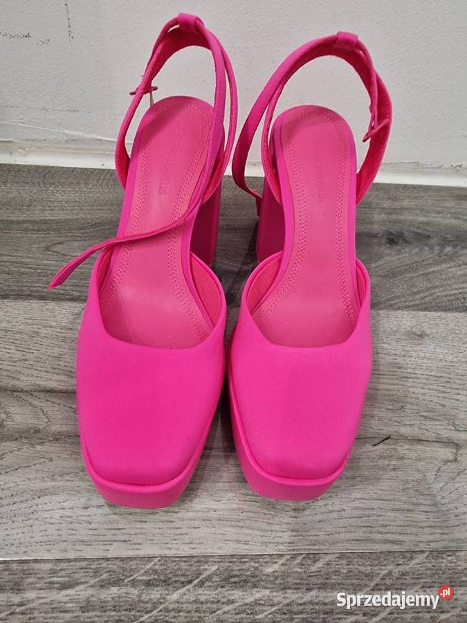 Buty Sandałki 36 Stradivarius Żywiec sprzedam