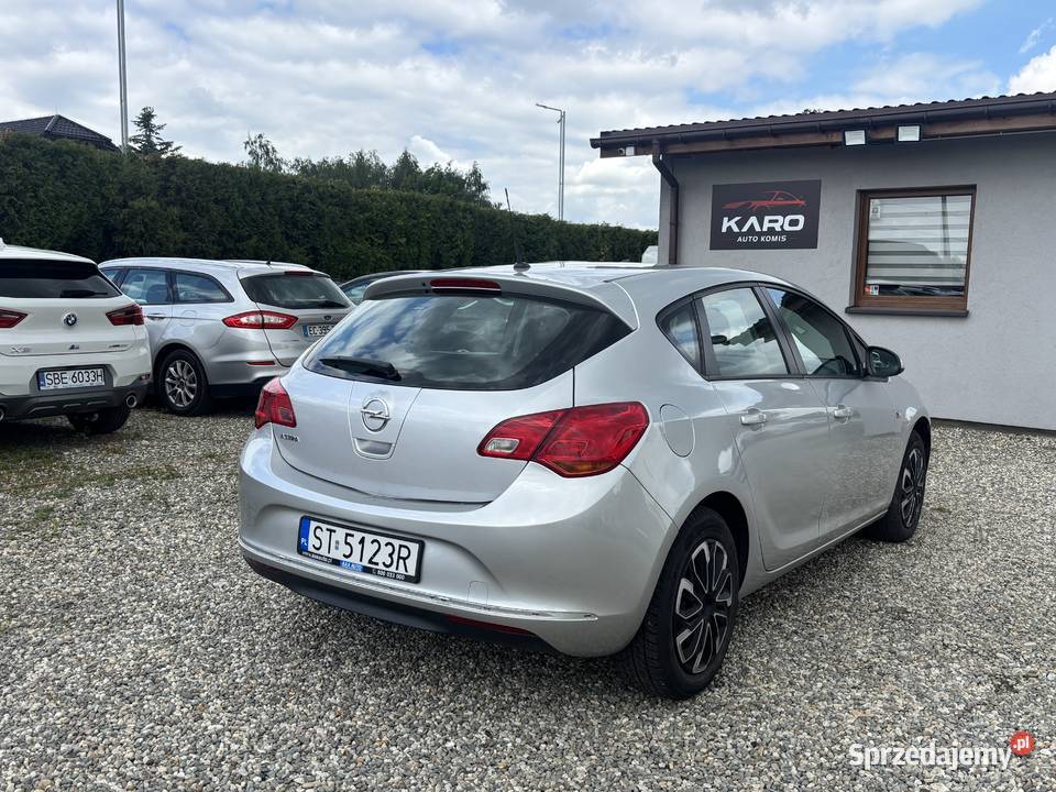 Opel Astra 2015r Gwarancja Paniówki