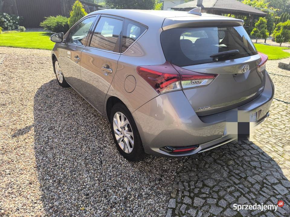 Toyota Auris 16 111 mały przebieg Inowrocław