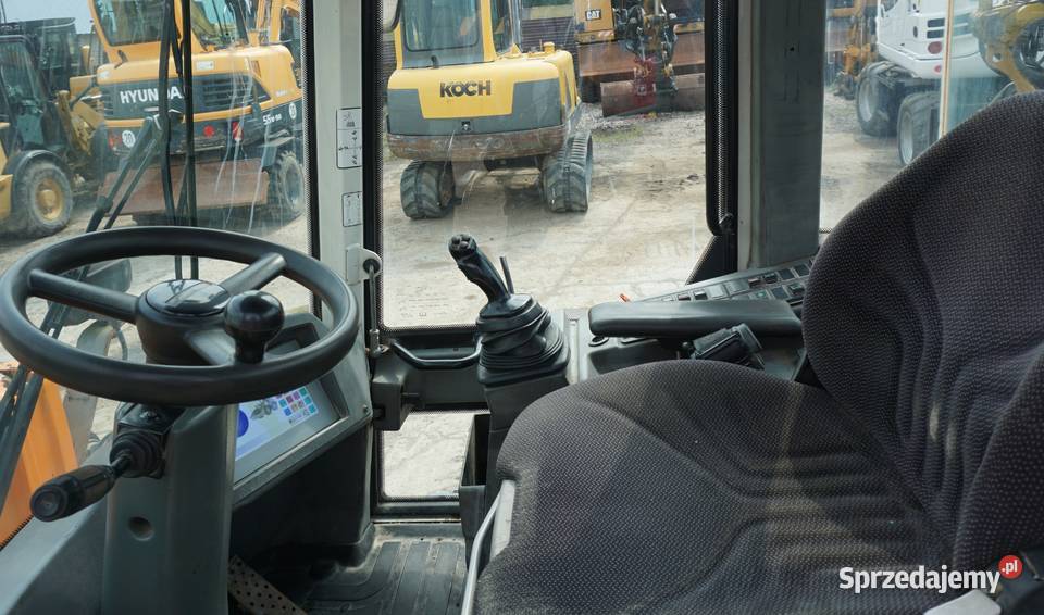 Ładowarka kołowa Liebherr L 509 2012 Pozostałe świętokrzyskie Jeziorko