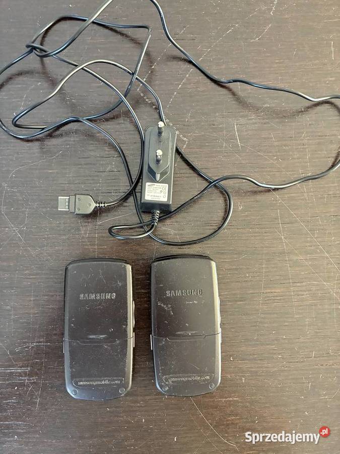 2 telefony Samsung SGH Z720 używane 1 ładowarka Samsung warmińsko-mazurskie Elbląg sprzedam