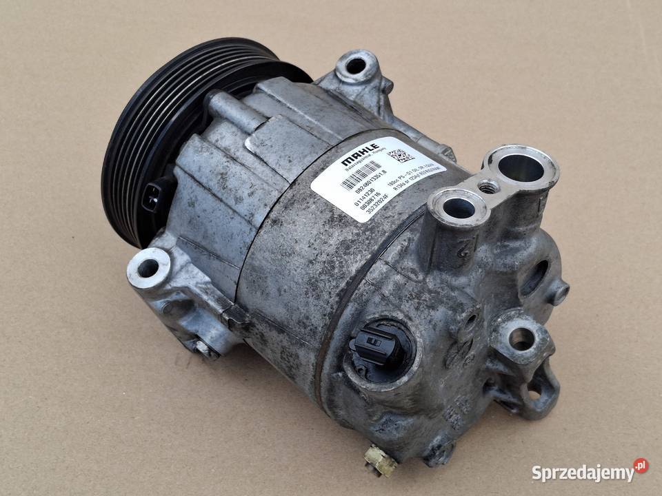 MASERATI LEVANTE GHIBLI QUATTROPORTE SPRĘŻARKA Bieleń