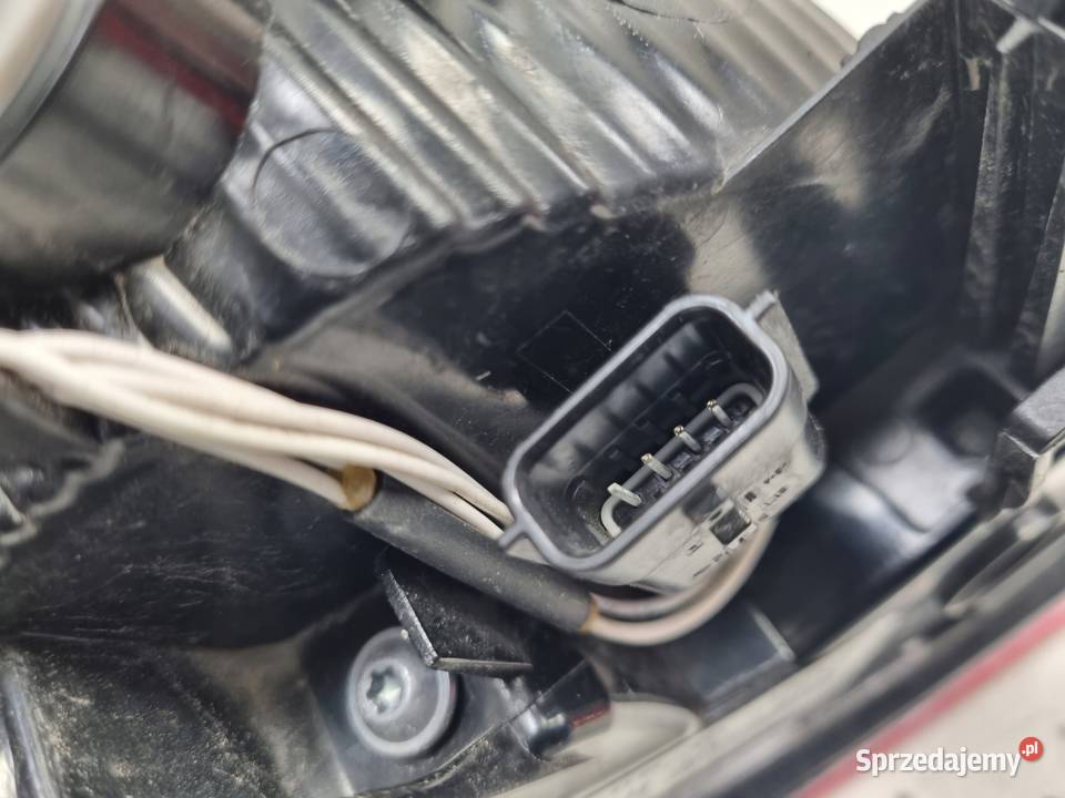 Renault Clio V 1923r HTB TYLNIA TYLNA LAMPA Janów