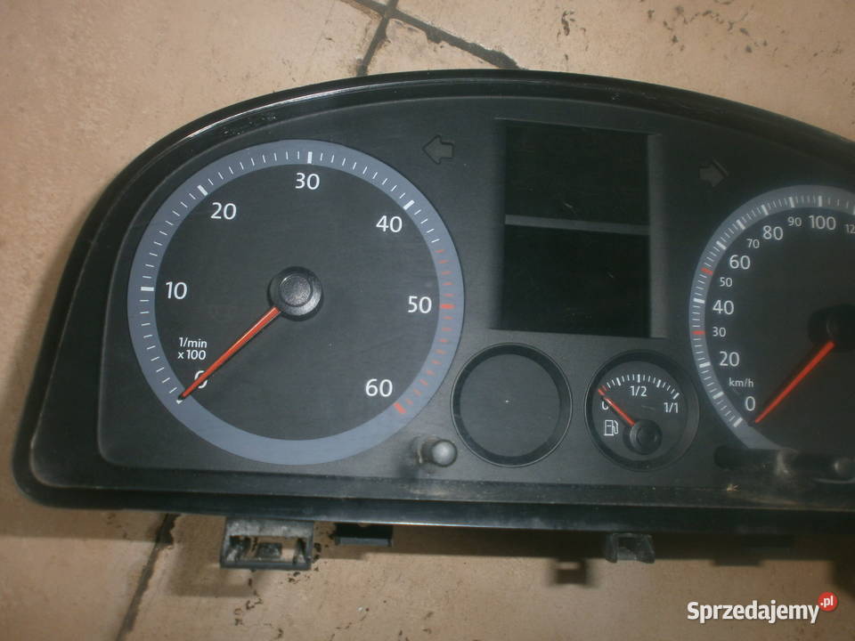 VW CADDY LICZNIK ZEGAR V0021000 2K0920841C Zielona Góra sprzedam