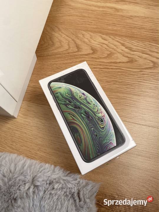 Nowy zafoliowany iPhone XS Łańcut sprzedam