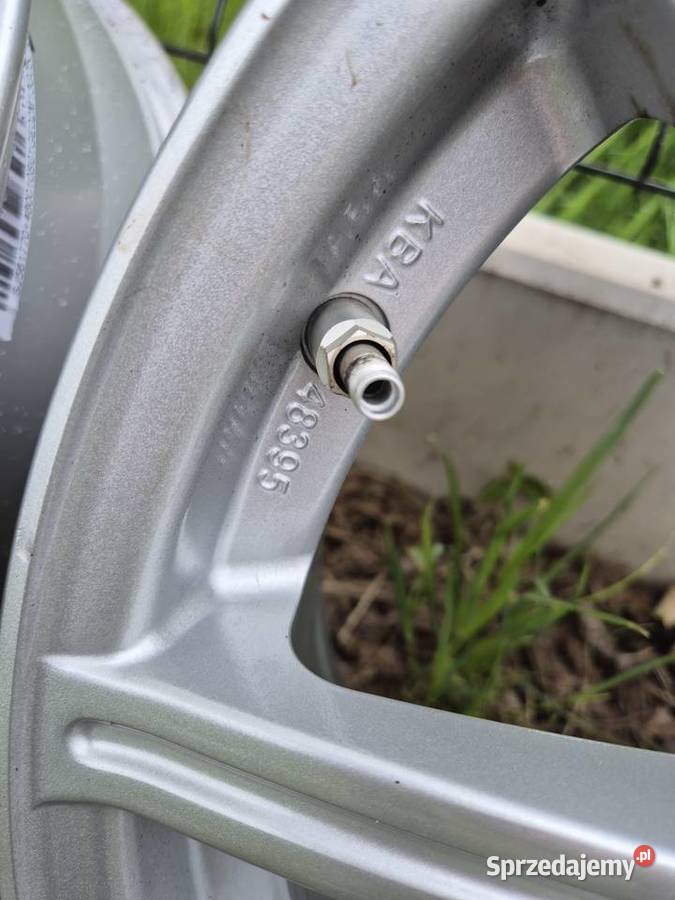Felgi aluminiowe 17 rozstaw 5x1143 czujniki TPMS małopolskie