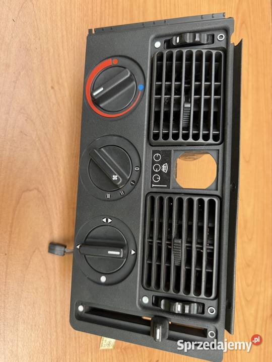 Panel nawiewu BMW e21 323 Mszana