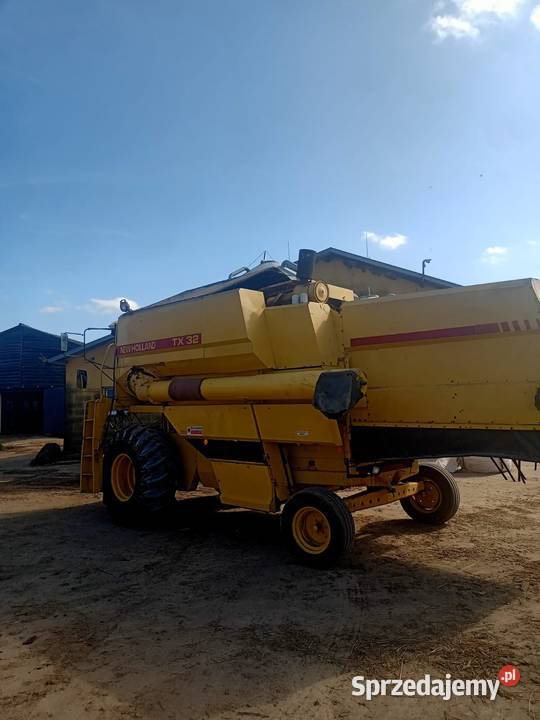Kombajn Holland TX 32 hederu 45 m Starogard Gdański