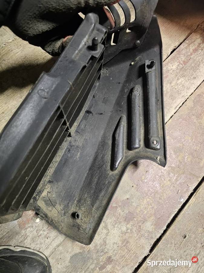 Yamaha DT 80 lc2 osłona chłodnicy plastik baku Jelenia Góra