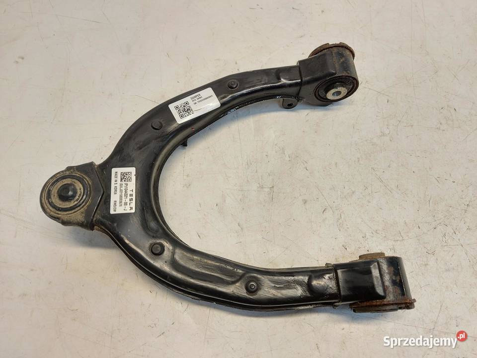 TESLA MODEL Y 2022r WAHACZ LEWY PRZÓD