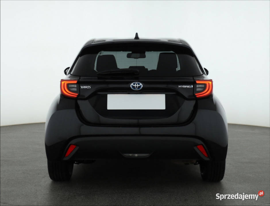 Toyota Yaris 15 VVTi Hybrid poduszka powietrzna Piaseczno sprzedam