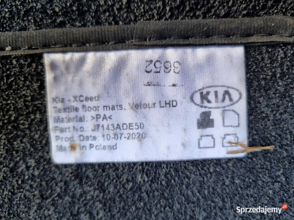 DYWAN WYCIERACZKI KIA XCEED J7143ADE50 KOMPLET