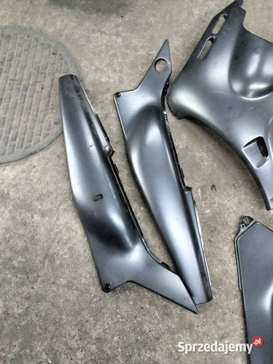 Honda CBR 600 F1 owiewki boczne