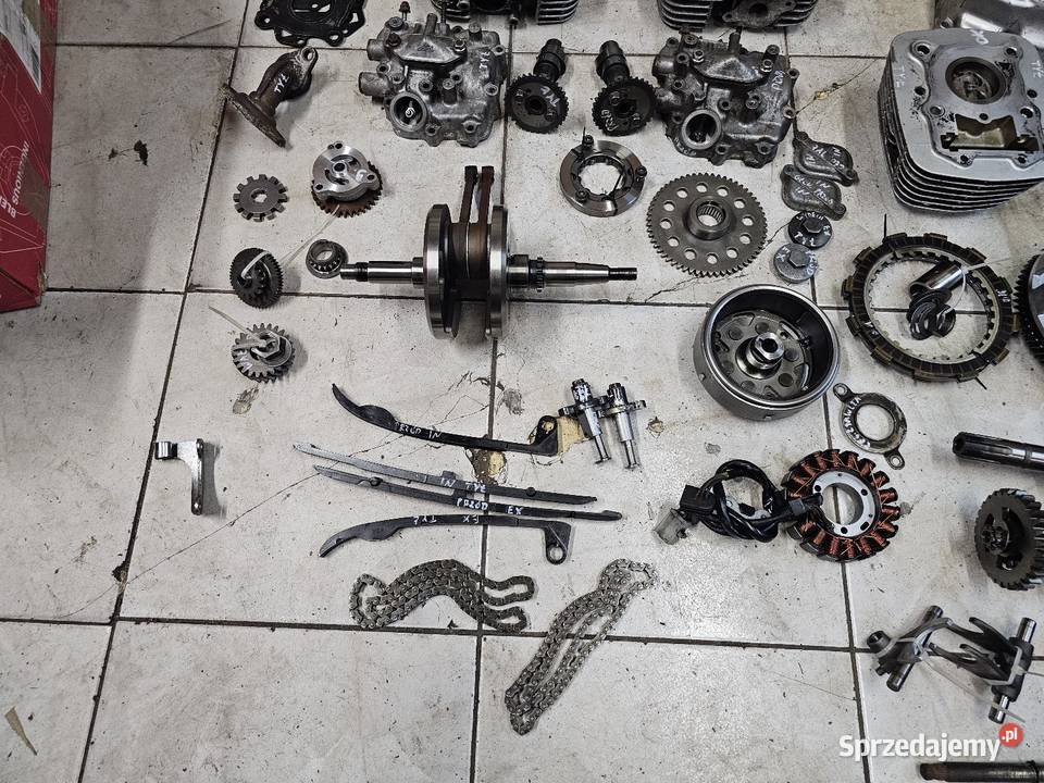 Suzuki VL 125 Intruder silnik części wał głowica Jelenia Góra