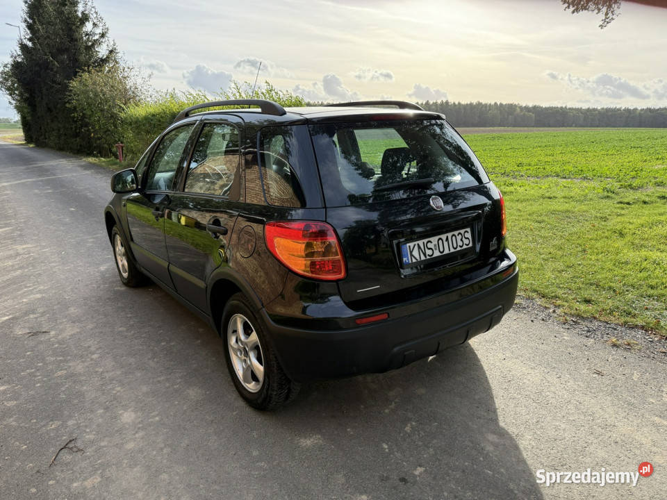 Suzuki SX4 16 benzyna LPG 120 sprawny czarny Ocice