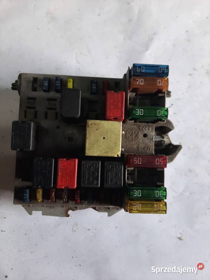 Fiat Stilo skrzynka bezpieczników 51732865 Ksawerów sprzedam