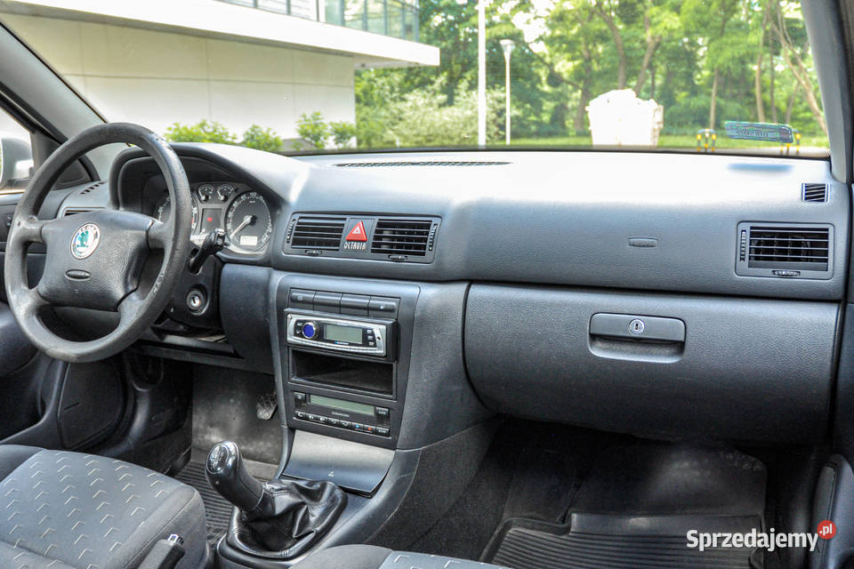 Skoda Octavia 16 MPI 102 Lift Salon 2008 r dolnośląskie Wrocław