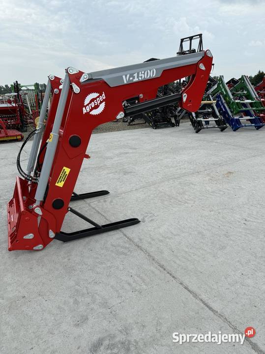 ŁADOWACZ CZOŁOWY AGROSPED V 1500 URSUS ZETOR MTZ nieuszkodzony Sadowie sprzedam