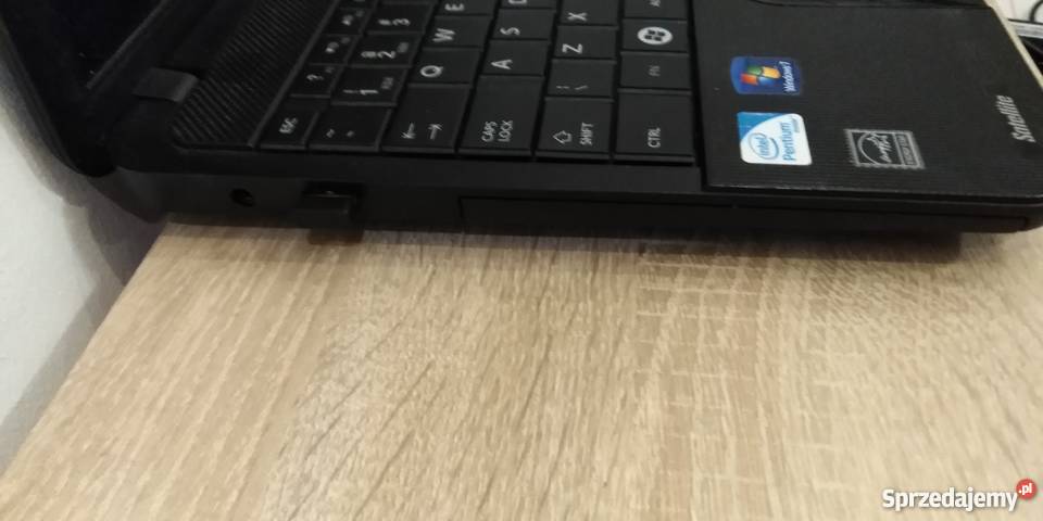 LAPTOP TOSHIBA SATELLITE C85012R Pabianice sprzedam