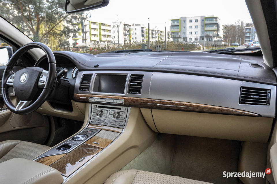 Jaguar XF 30d 275 2010 r Automat Skóry 222000km