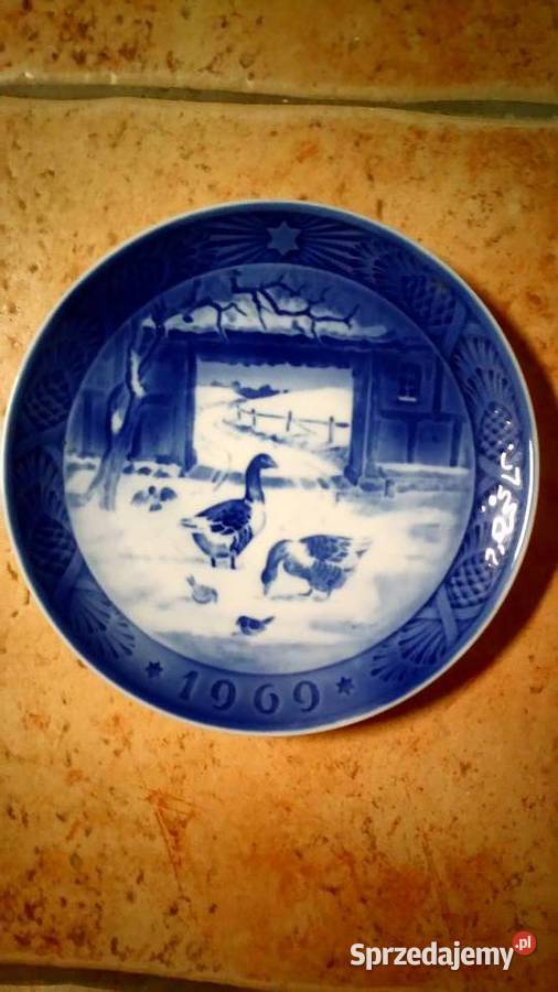Talerze na ścianękobaltowe warmińsko-mazurskie