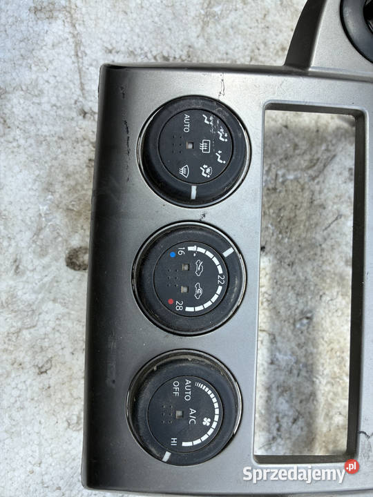 Panel Środkowy Radia Nissan XTrail sprzedam