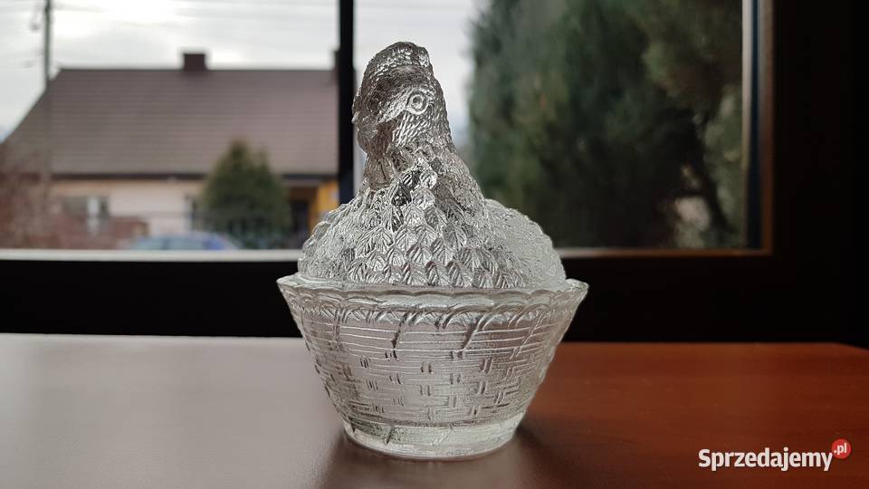 Mała bomboniera bombonierka kura Ząbkowice szkło śląskie Dąbrowa Górnicza