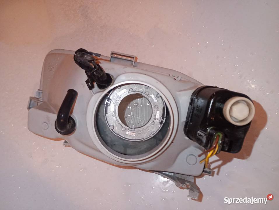 Lampa przód przednia opel astra f lewa osobowe Wrocław