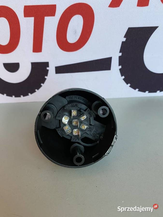 Gniazdo elektryczne 7biegunowe Massey Ferguson Białystok