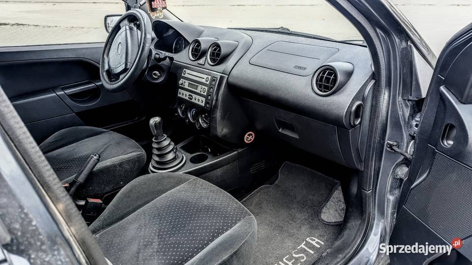 Ford Fiesta 2004 222634 przebiegu 14 diesel diesel