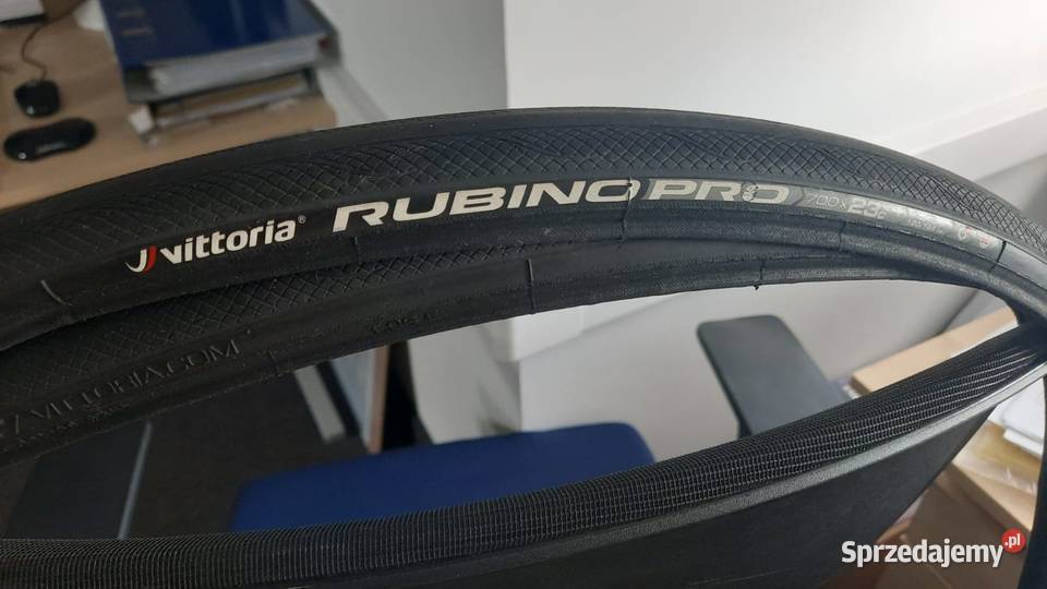 Opony rowerowe szosowe Vittoria Rubino 700x23C sprzedam