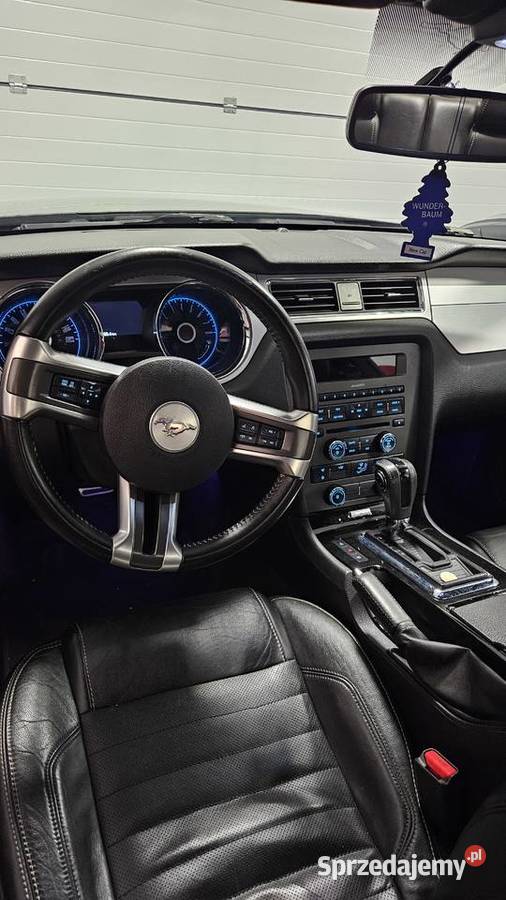 Ford Mustang 37 V6 Sprzedamzamienię automatyczna Jastkowice