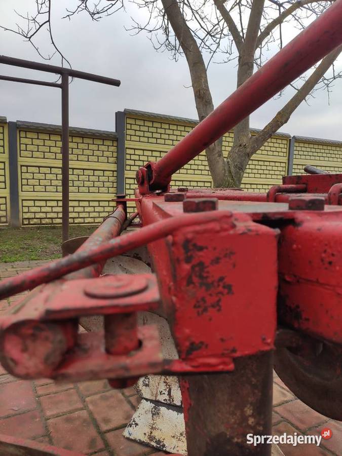 Pług pługi 3 skibowy akpil Iłża