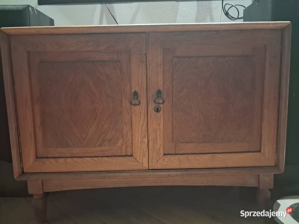 Szafka z lat 50 Legionowo sprzedam