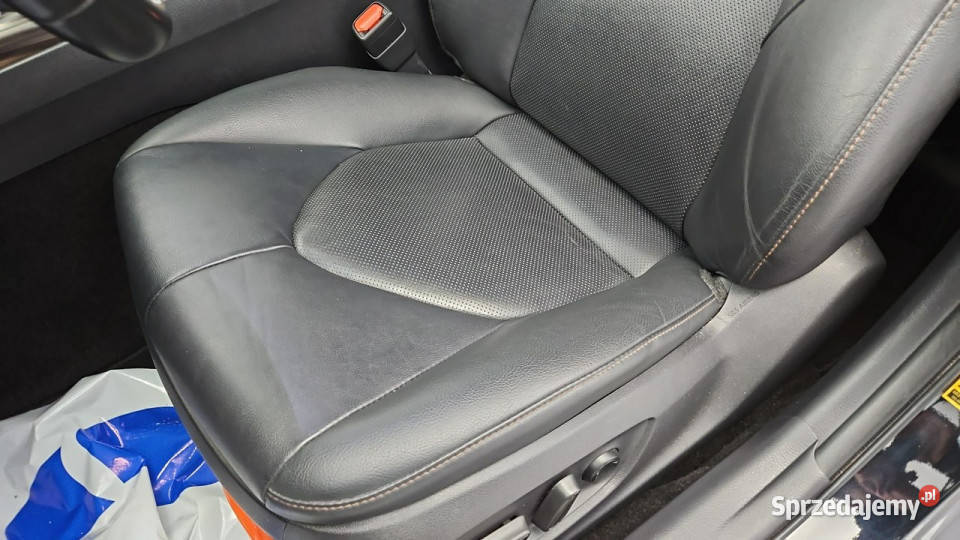 Toyota Camry 25 Hybrid Executive CVT Z Polskiego benzyna Camry Warszawa sprzedam