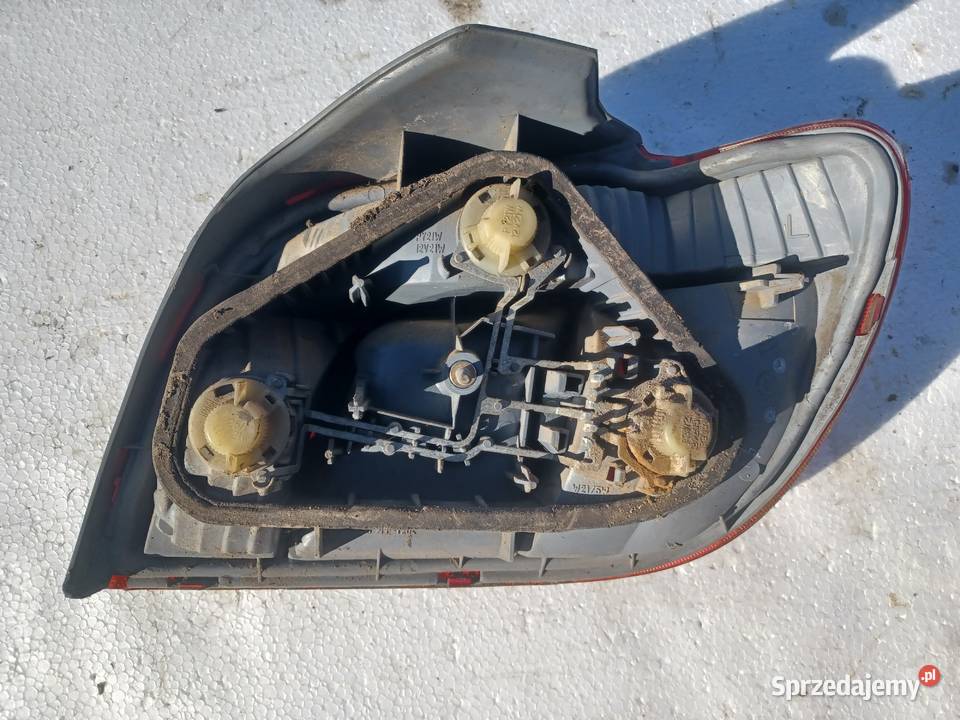 Lampa Lewy Tył Toyota Yaris 1 lubelskie Pogorzelec