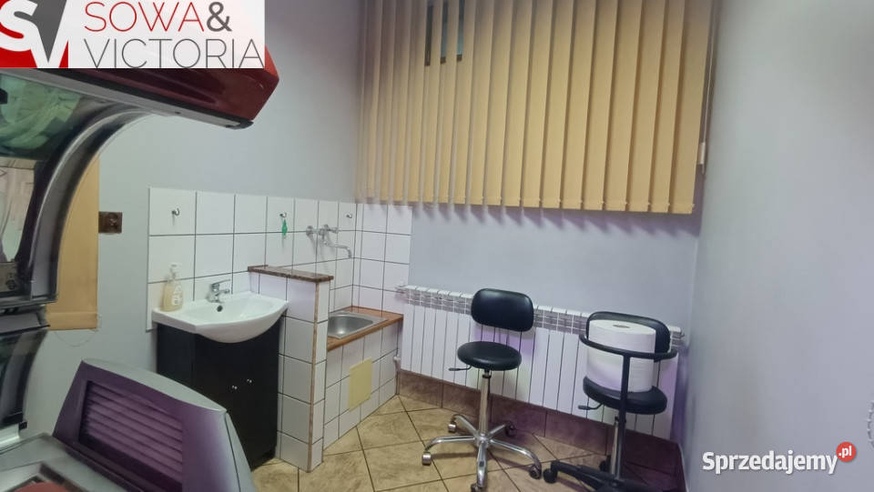 Działający zakład fryzjerski i kosmetyczny Wałbrzych sprzedam