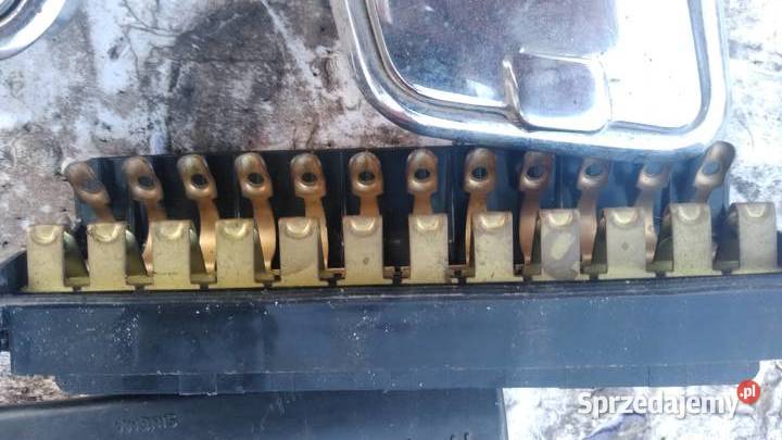 Fiat 125 skrzynka bezpiecznikow popielniczka Stalowa Wola sprzedam