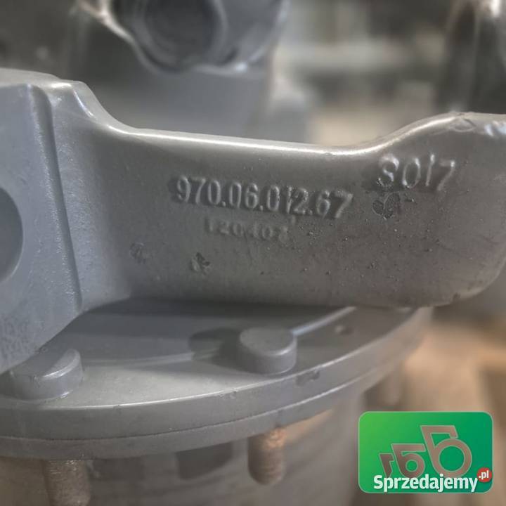 Zwolnica Zwrotnica Piasta Półoś 9700601267 Fendt Wilkowo