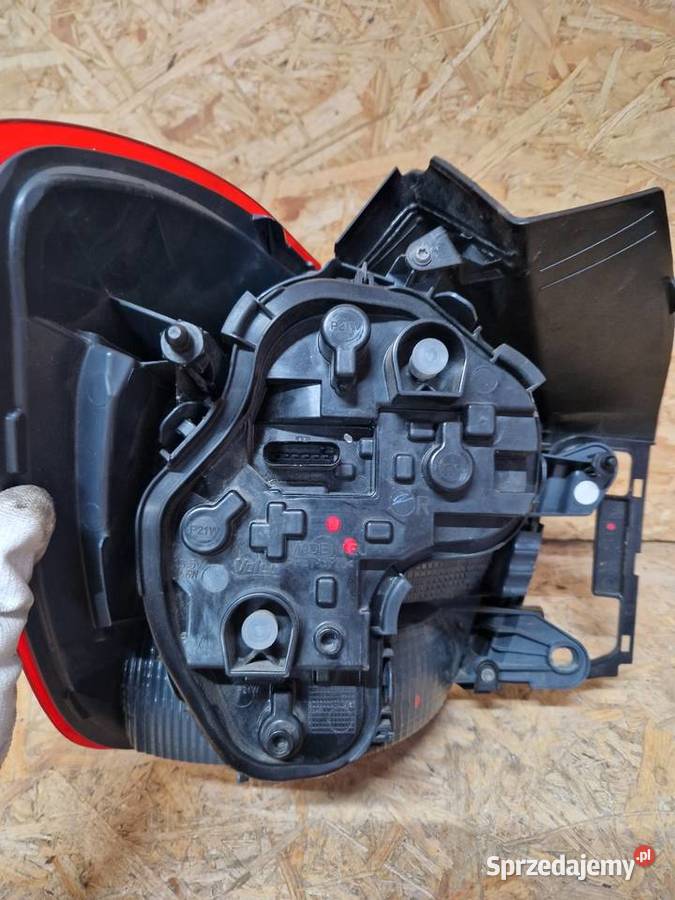 Bmw f20 f21 Lampa prawy tył Led kompletna Oświetlenie Złotoryja