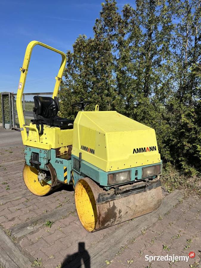 Walec drogowy Ammann AV16E