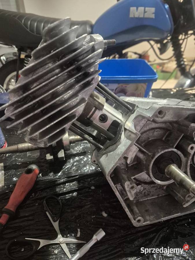 Romet motorynka silnik 023 stan remoncie Silniki Jaworzno