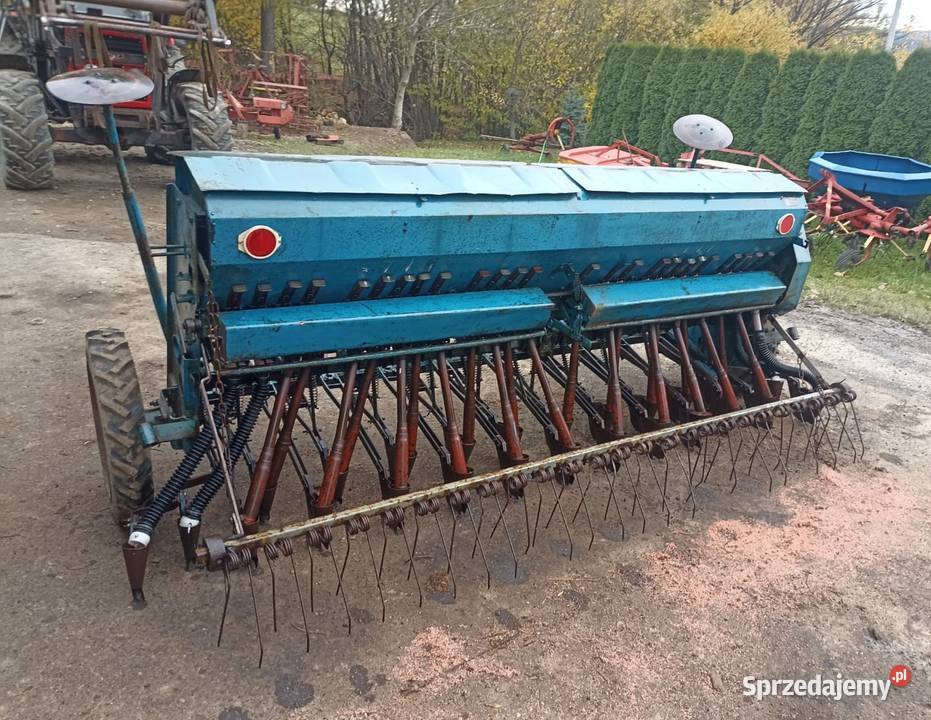Siewnik zbożowy Poznaniak na docisku 3m Rolnictwo Pisarzowa