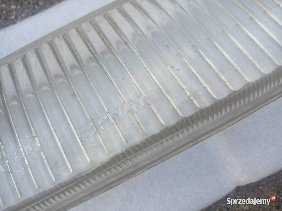 Audi 80 szkło halogen