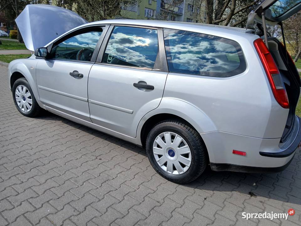 ford focus 200616benzklima dziala salon 224rts komputer pokładowy Focus