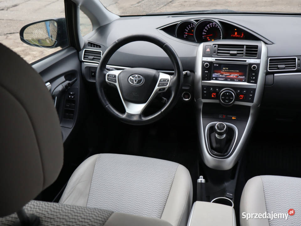 Toyota Verso 18 Valvematic czujnik deszczu Katowice