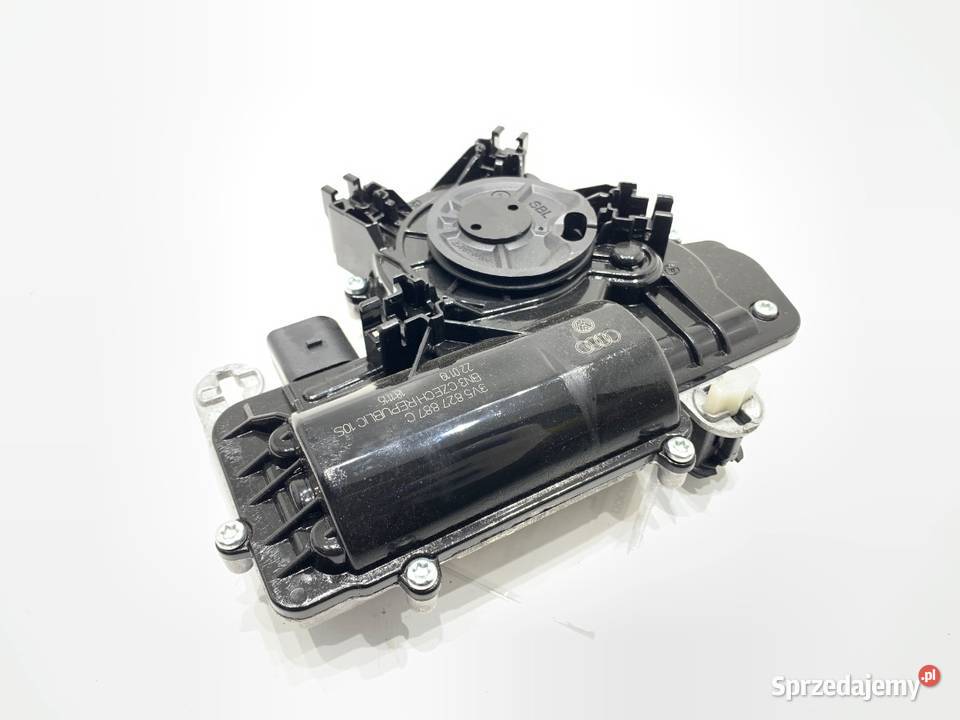 DOCIĄG KLAPY TYŁ AUDI Q8 3V5827887C 30 286 osobowe podkarpackie